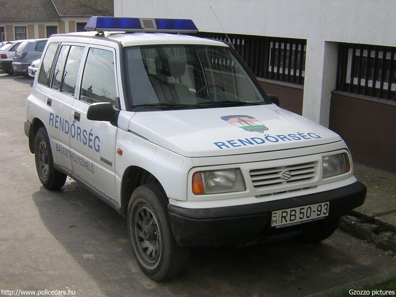 Suzuki Vitara, fotó: Gzozzo pictures
Keywords: rendőrautó rendőrség rendőr magyar Magyarország RB50-93