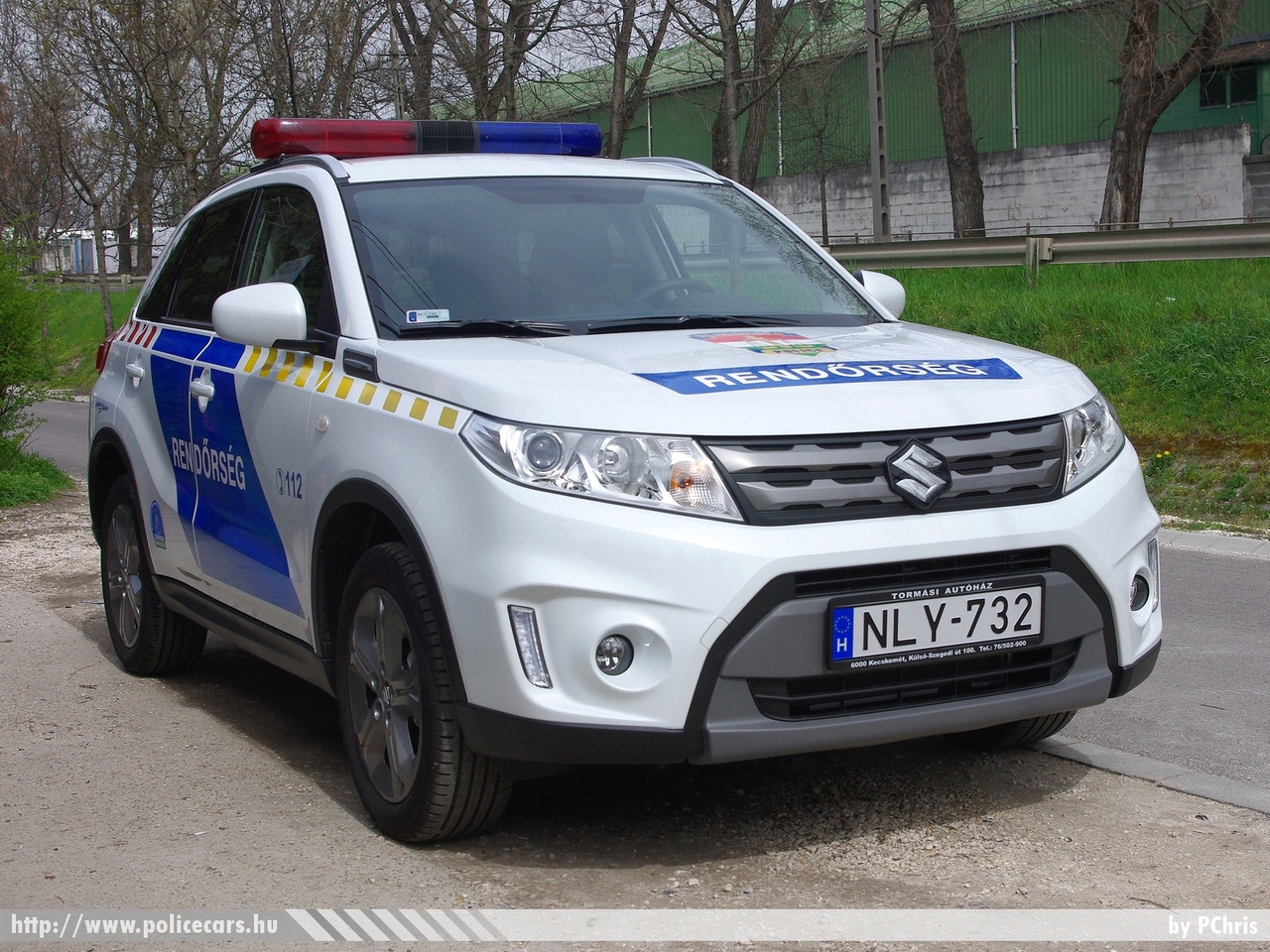 Suzuki Vitara, fotó: PChris
Keywords: rendőr rendőrautó rendőrség magyar Magyarország NLY-732 hungarian Hungary police policecar