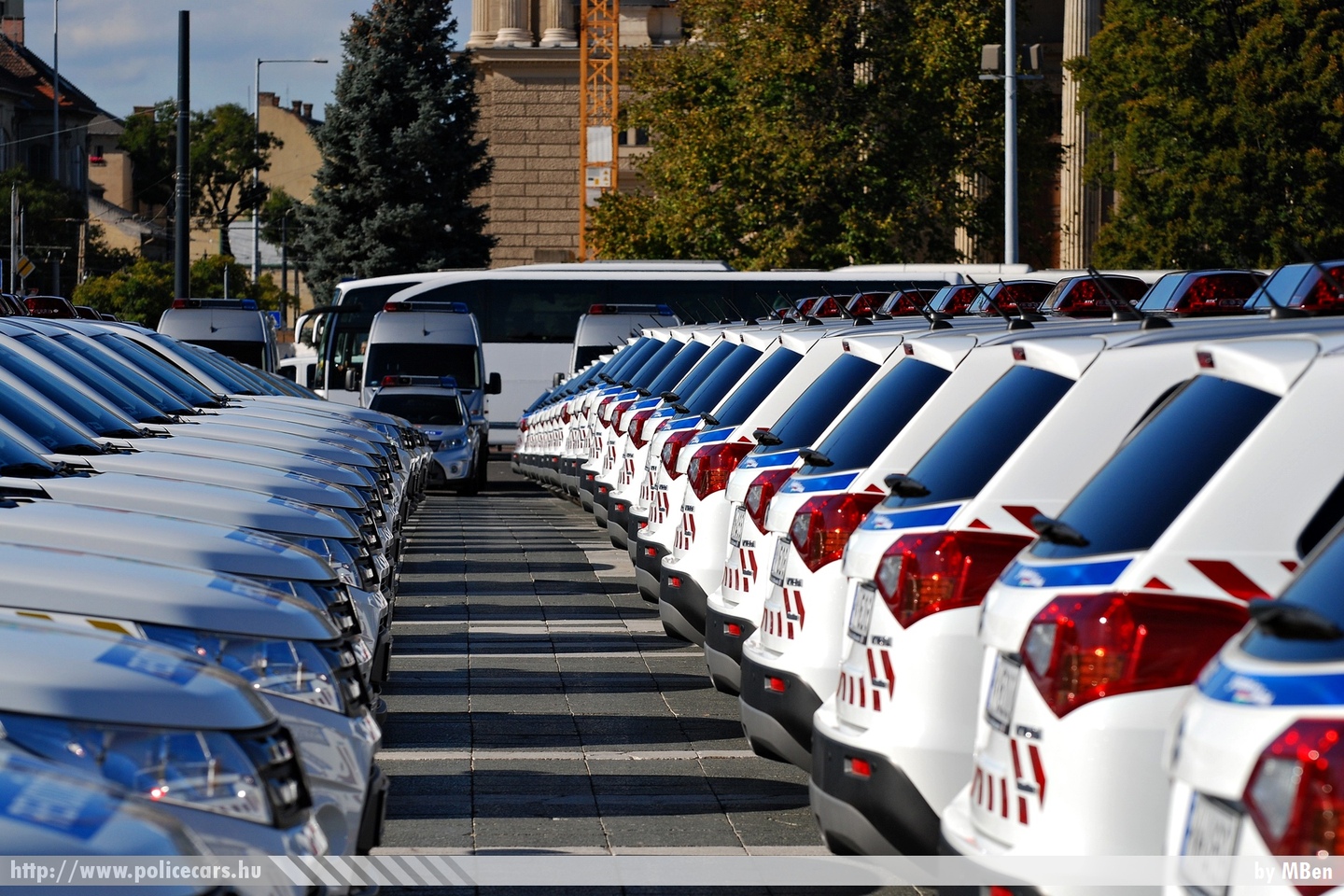 Suzuki Vitara, fotó: MBen
Keywords: magyar Magyarország rendőr rendőrautó rendőrség Hungary hungarian police policecar