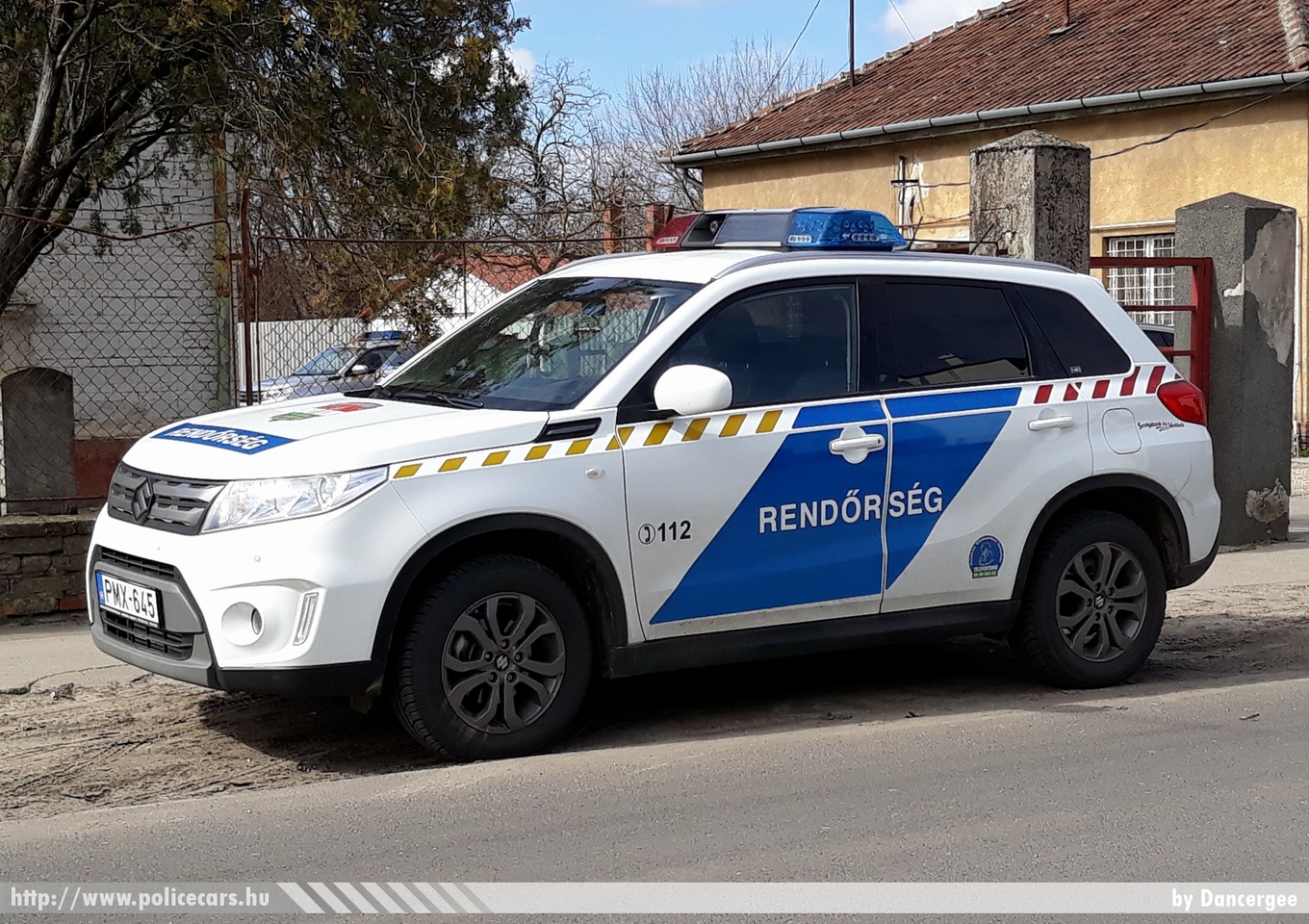 Suzuki Vitara, fotó: Dancergee
Keywords: magyar Magyarország rendőr rendőrautó rendőrség Hungary hungarian police policecar PMX-645