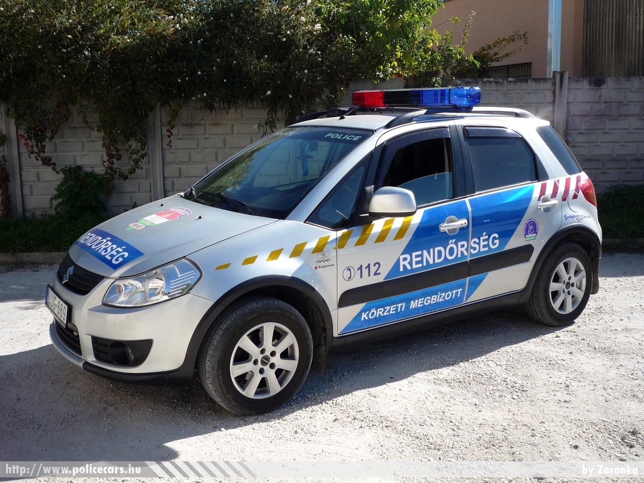 Suzuki SX4, fotó: Zaronka
Keywords: magyar Magyarország rendőr rendőrautó rendőrség Hungary hungarian police policecar LJG-669