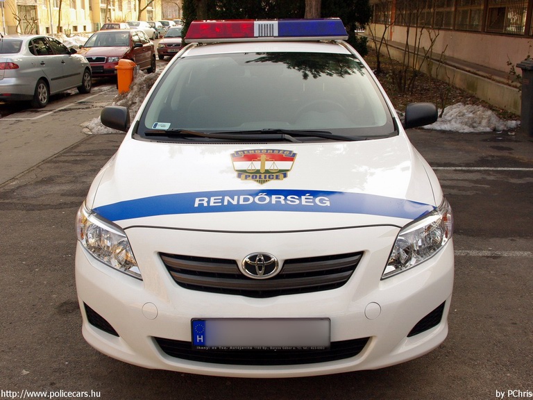 Toyota Corolla, fotó: PChris
Keywords: rendőr rendőrautó rendőrség magyar Magyarország police policecar Hungary hungarian