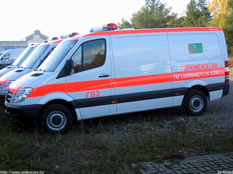 Mercedes Sprinter II, fotó: Nudel
Keywords: mentő mentőautó Türkmenisztán türkmén