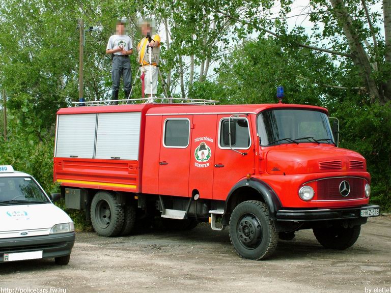 Mercedes 1113, Szentesi Hivatásos Önkormányzati Tûzoltóság, fotó: eletjel
Keywords: HÖT tûzoltóautó tûzoltóság tûzoltó HKZ-585 magyar Magyarország fire firetruck Hungary hungarian