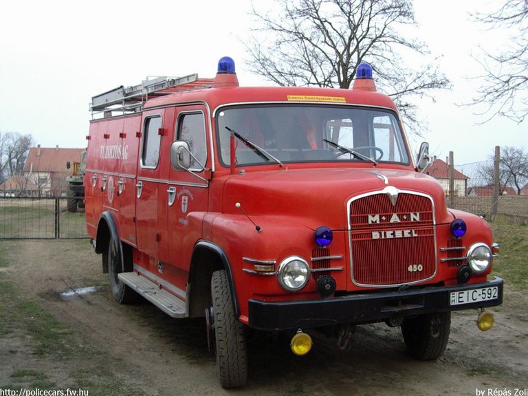 MAN 450 HA TLF 16, Tóalmási Önkéntes Tûzoltó Egyesület, fotó: Répás Zoli
Keywords: tûzoltóautó tûzoltó ÖTE tûzoltóság magyar Magyarország EIC-592 hungarian Hungary fire firetruck