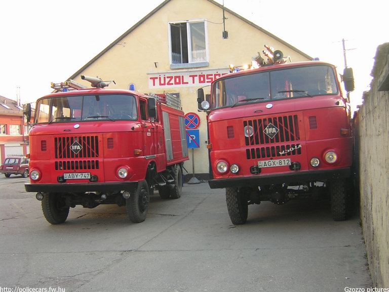 Ifa W50, Tamási Önkéntes Tûzoltóság, fotó: Gzozzo pictures
Keywords: ÖT tûzoltóautó magyar Magyarország tûzoltó tûzoltóság AGX-812 ABY-747 fire firetruck Hungary hungarian