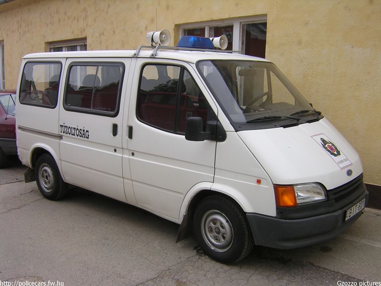 Ford Transit, Tamási Önkéntes Tûzoltóság, fotó: Gzozzo pictures
Keywords: ÖT tûzoltóautó magyar Magyarország tûzoltó tûzoltóság BIT-601 fire firetruck Hungary hungarian