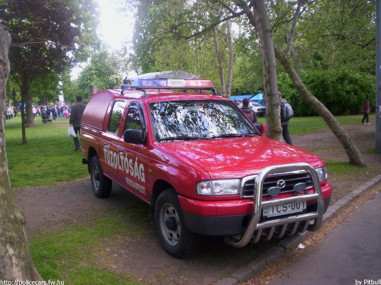 Mazda B2500, Budapest, Fõvárosi Tûzoltóparancsnokság, fotó: Pitbull
Keywords: HÖT tûzoltóautó magyar Magyarország tûzoltó tûzoltóság TCS-001 fire firetruck Hungary hungarian