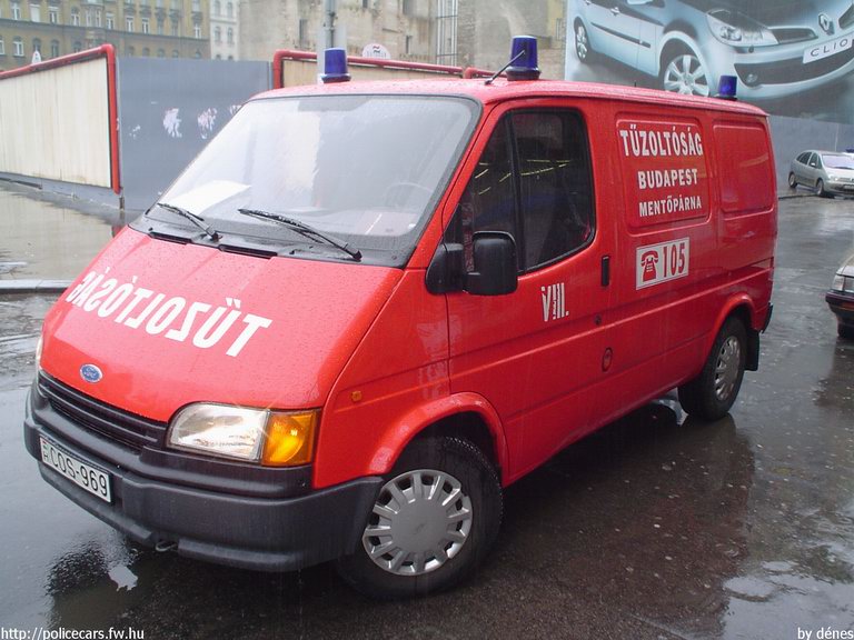 Ford Transit, Budapest, Fõvárosi Tûzoltóparancsnokság, fotó: dénes
Keywords: HÖT tûzoltóautó magyar Magyarország tûzoltó tûzoltóság COS-969 fire firetruck Hungary hungarian