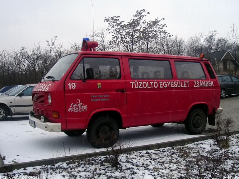 VW Transporter T3, Zsámbéki Önkéntes Tûzoltó Egyesület, fotó: Frinyó
Keywords: tûzoltó tûzoltóság tûzoltóautó ÖTE magyar Magyarország IBW-971 hungarian Hungary fire firetruck