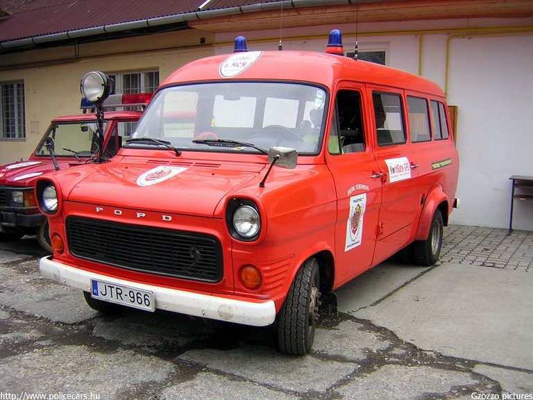 Ford Transit, Kaposvári Önkéntes Tûzoltó és Életmentõ Egyesület, fotó: Gzozzo pictures
Keywords: speciális mentők tûzoltóautó KÖTÉL