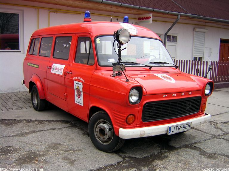 Ford Transit, Kaposvári Önkéntes Tûzoltó és Életmentõ Egyesület, fotó: Gzozzo pictures
Keywords: speciális mentők tûzoltóautó KÖTÉL