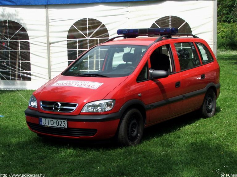 Opel Zafira, Budapest, Fõvárosi Tûzoltóparancsnokság, fotó: PChris
Keywords: HÖT tûzoltóautó magyar Magyarország tûzoltó tûzoltóság JID-023 fire firetruck Hungary hungarian