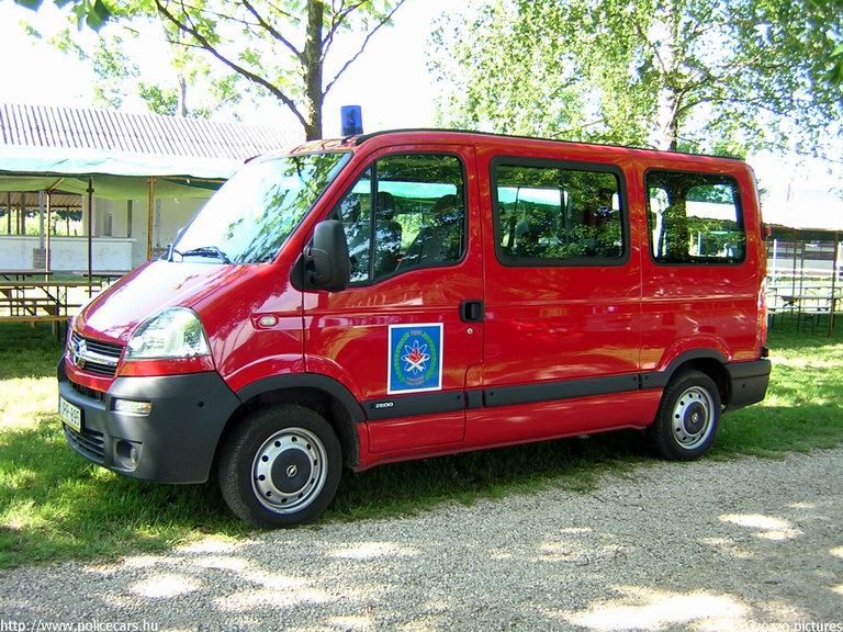 Opel, Paks, Atomix Kft., atomerõmû létesítményi tûzoltóság, fotó: Gzozzo pictures
Keywords: tûzoltóautó