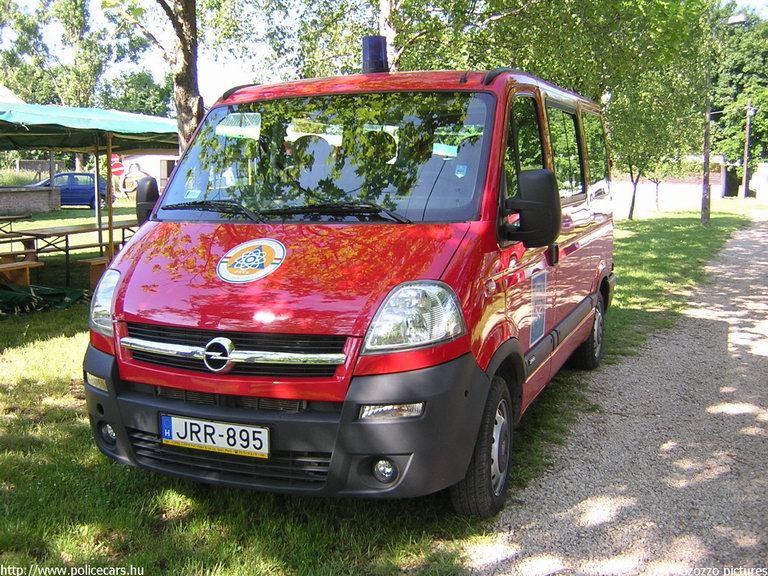 Opel, Paks, Atomix Kft., atomerõmû létesítményi tûzoltóság, fotó: Gzozzo pictures
Keywords: tûzoltóautó