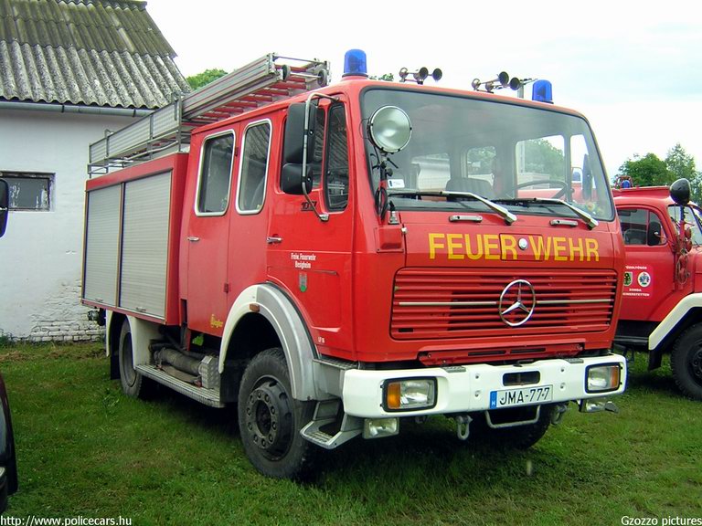 Mercedes 1017, Bátaszéki Önkéntes Tûzoltó Egyesület, fotó: Gzozzo pictures
Keywords: tûzoltóautó tûzoltó ÖTE tûzoltóság magyar Magyarország JMA-777 hungarian Hungary fire firetruck