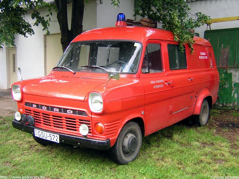 Ford Transit, Szárazdi Önkéntes Tûzoltó Egyesület, fotó: Gzozzo pictures
Keywords: ÖTE tûzoltóautó GSU-572 tûzoltó hungarian Hungary fire firetruck tûzoltóság Magyarország magyar