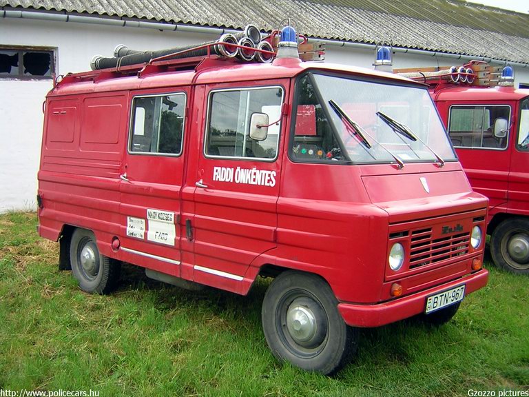 Zuk, Faddi Önkéntes Tûzoltó Egyesület, fotó: Gzozzo pictures
Keywords: ÖTE tûzoltóautó BTN-967 tûzoltó hungarian Hungary fire firetruck tûzoltóság Magyarország magyar