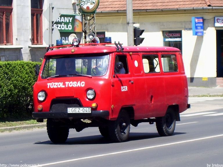 UAZ, Egri Hivatásos Önkormányzati Tûzoltóság, fotó: Irisbus
Keywords: HÖT tûzoltóautó Eger magyar Magyarország tûzoltó tûzoltóság GEZ-040 fire firetruck Hungary hungarian