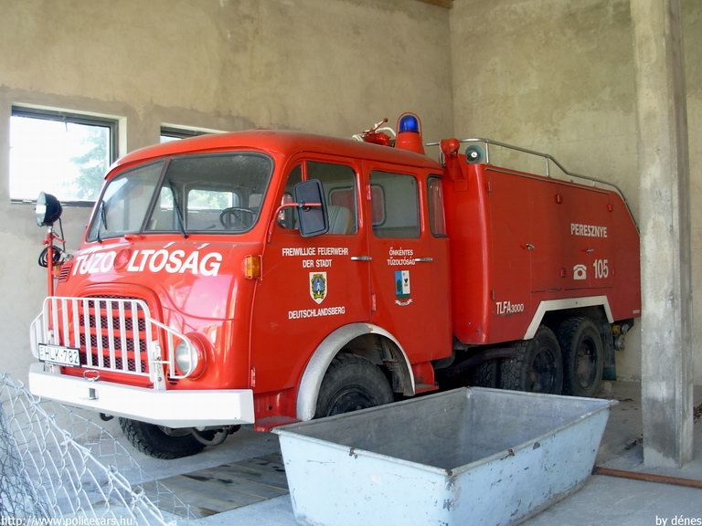 Steyr, Peresznyei Önkéntes Tûzoltó Egyesület, fotó: dénes
Keywords: ÖTE tûzoltóautó HLK-782 hungarian Hungary fire firetruck magyar Magyarország tûzoltó tûzoltóság