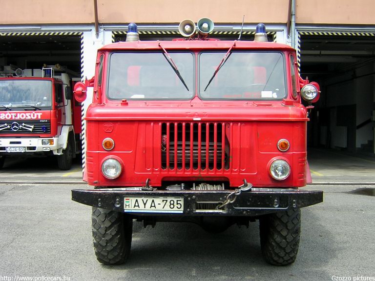 GAZ-66, Lenti Hivatásos Önkormányzati Tûzoltóság, fotó: Gzozzo pictures
Keywords: HÖT tûzoltóautó magyar Magyarország tûzoltó tûzoltóság AYA-785 fire firetruck Hungary hungarian