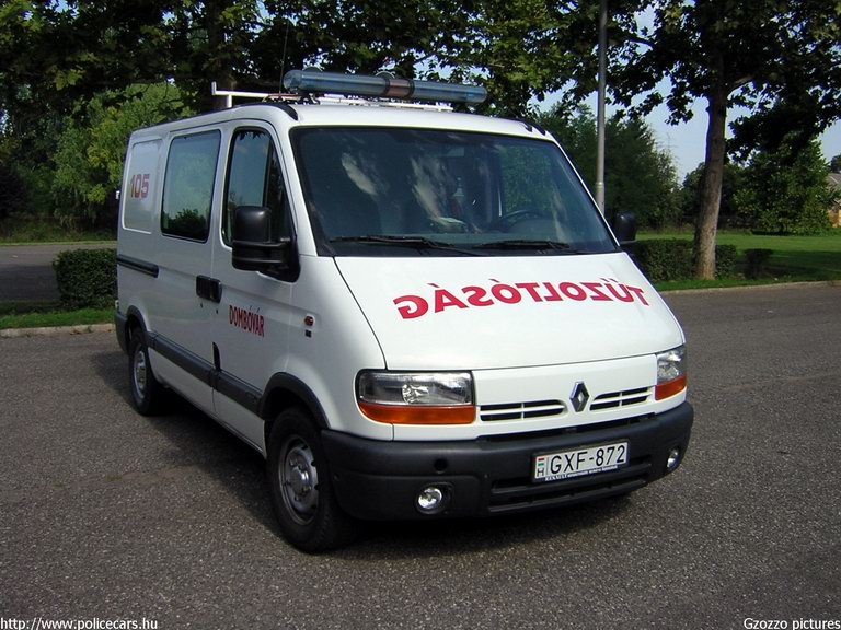 Renault Master, Dombóvári Hivatásos Önkormányzati Tûzoltóság, fotó: Gzozzo pictures
Keywords: HÖT tûzoltóautó magyar Magyarország tûzoltó tûzoltóság GXF-872 fire firetruck Hungary hungarian