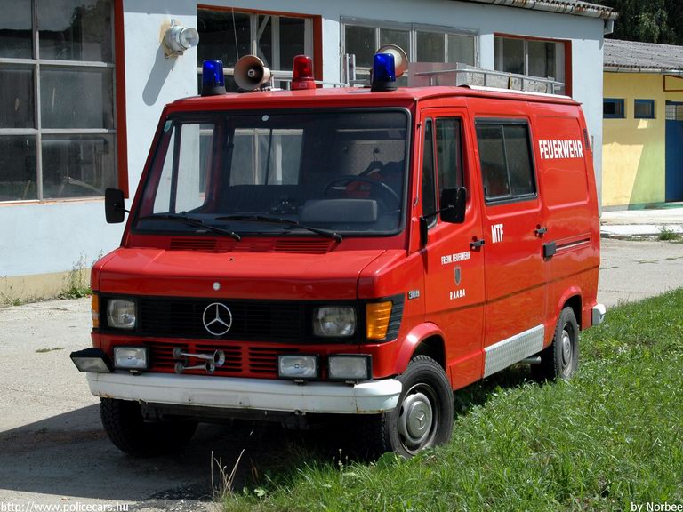 Mercedes-Benz 308, Sásd, fotó: Norbee
Keywords: tûzoltóautó