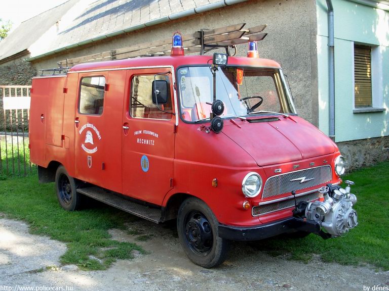 Opel Blitz, Kõszegszerdahelyi Önkéntes Tûzoltó Egyesület, fotó: dénes
Keywords: tûzoltóautó tûzoltó ÖTE tûzoltóság magyar Magyarország HBN-123 hungarian Hungary fire firetruck