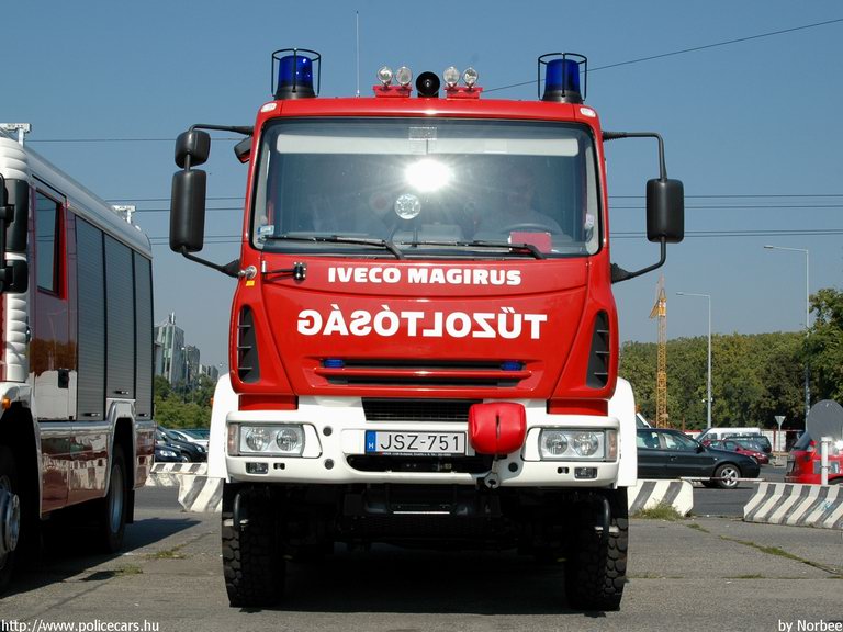 Iveco Magirus 100E21, fotó: Norbee
Keywords: tûzoltóautó tûzoltó tûzoltóság magyar Magyarország JSZ-751 fire firetruck Hungary hungarian