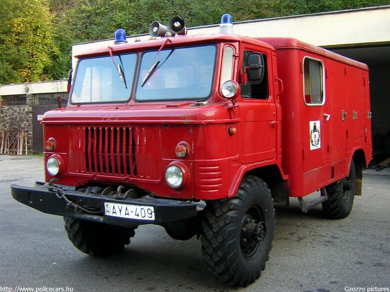 GAZ-66, Komlói Hivatásos Önkormányzati Tûzoltóság, fotó: Gzozzo pictures
Keywords: HÖT tûzoltóautó magyar Magyarország tûzoltó tûzoltóság AYA-409 fire firetruck Hungary hungarian