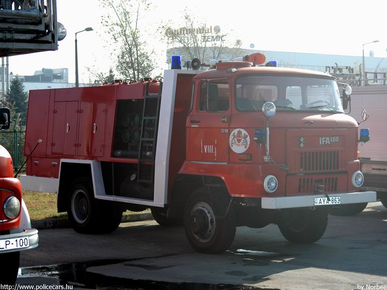 Ifa, Budapest, Fõvárosi Tûzoltóparancsnokság, VIII. kerületi tûzõrség, fotó: Norbee
Keywords: HÖT tûzoltóautó magyar Magyarország tûzoltó tûzoltóság AYA-863 fire firetruck Hungary hungarian