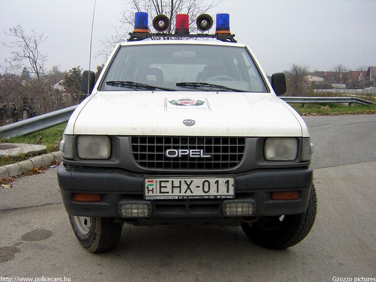 Opel Campo, Fejér Megyei Katasztrófavédelmi Igazgatóság, fotó: Gzozzo pictures
Keywords: tûzoltóautó katasztrófavédelem magyar Magyarország EHX-011