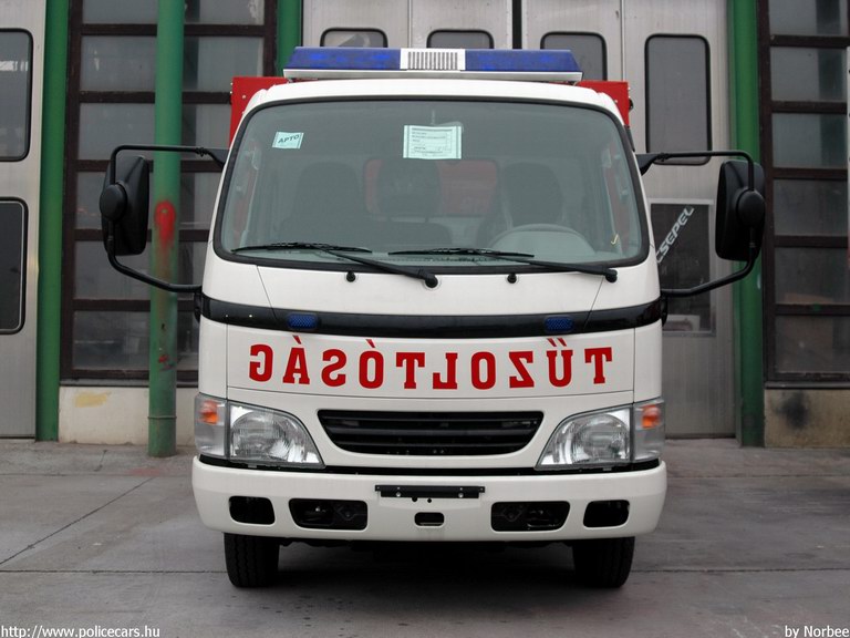 Toyota Dyna, Richter Gedeon Nyrt. Létesítményi Tûzoltóság, Budapest, fotó: Norbee
Keywords: tûzoltó tûzoltóautó tûzoltóság magyar Magyarország létesítményi KMC-255