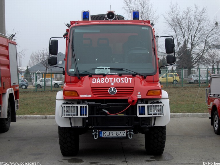 Mercedes Unimog, fotó: Norbee
Keywords: tûzoltóautó HÖT magyar Magyarország tûzoltó tûzoltóság KJR-847 fire firetruck Hungary hungarian