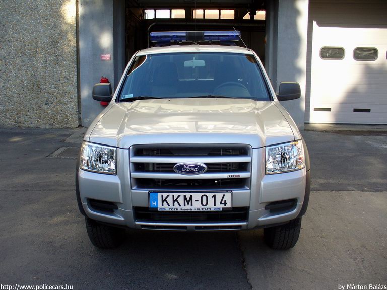 Ford Ranger, Kaposvári Hivatásos Önkormányzati Tûzoltóság, fotó: Márton Balázs
Keywords: tûzoltóautó HÖT magyar Magyarország tûzoltó tûzoltóság KKM-014 fire firetruck Hungary hungarian