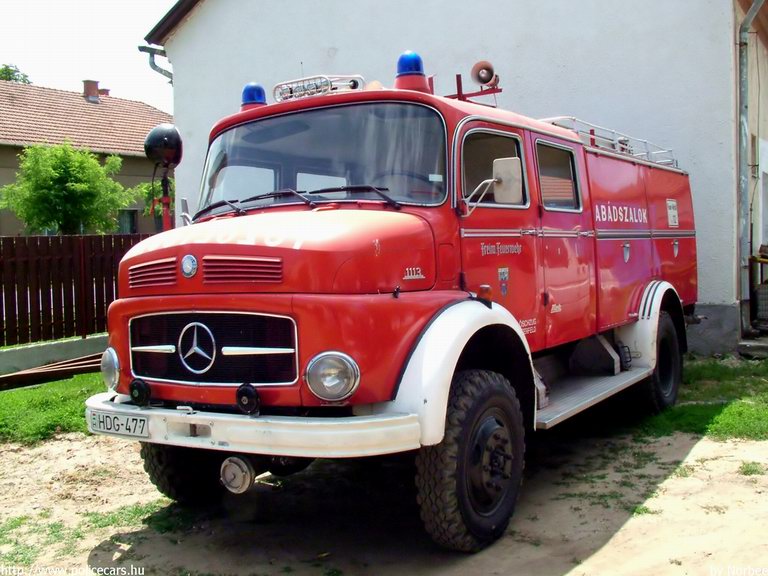 Mercedes 1113, Abádszalóki Önkéntes Tûzoltó Egyesület, fotó: Norbee
Keywords: tûzoltóautó tûzoltó ÖTE tûzoltóság magyar Magyarország HDG-477 hungarian Hungary fire firetruck