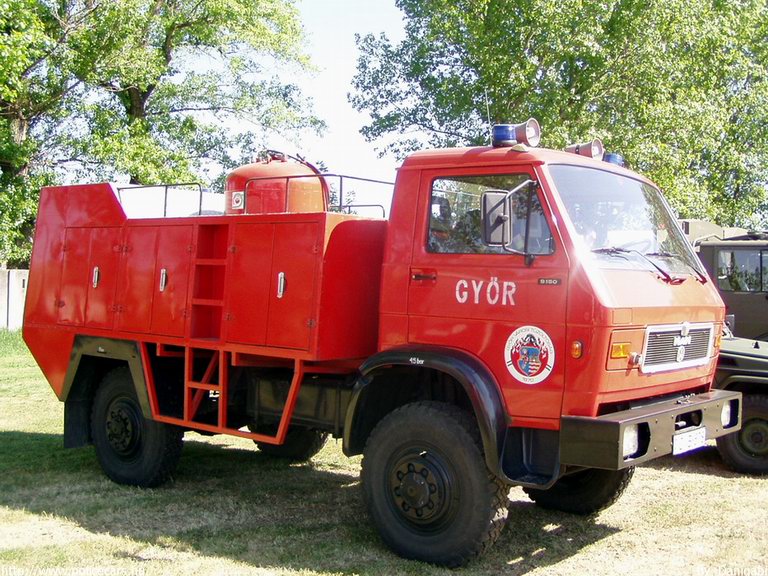 MAN, Gyõri Hivatásos Önkormányzati Tûzoltóság, fotó: Danigabi
Keywords: HÖT tûzoltóautó magyar Magyarország tûzoltó tûzoltóság CIB-678 fire firetruck Hungary hungarian