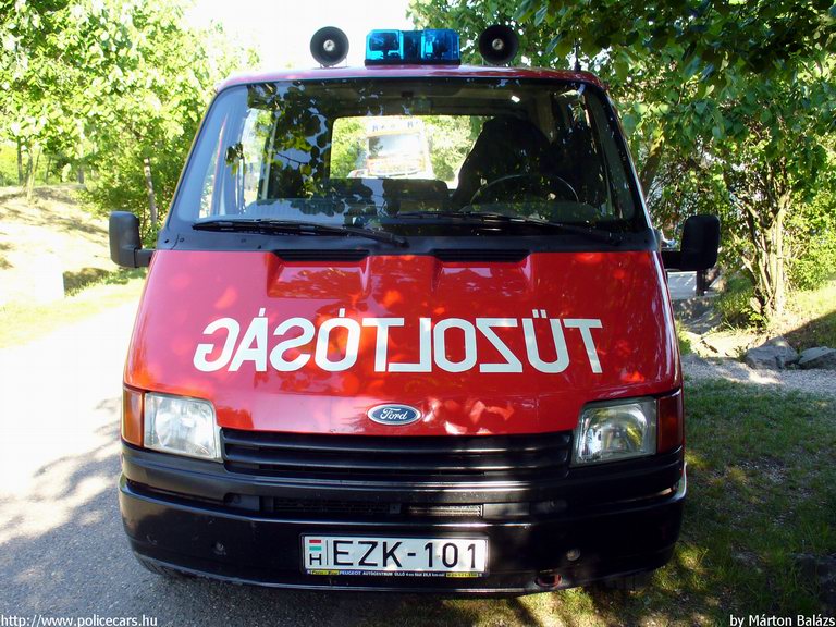 Ford Transit, Üllõi Önkéntes Tûzoltóegyesület, fotó: Márton Balázs
Keywords: tûzoltóautó tûzoltó ÖTE tûzoltóság magyar Magyarország EZK-101 hungarian Hungary fire firetruck