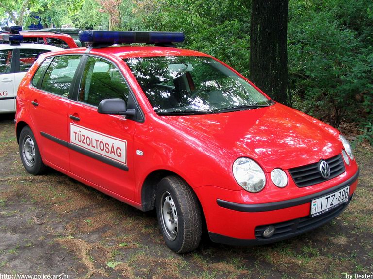 VW Polo, Budapest, Fõvárosi Tûzoltóparancsnokság, fotó: Dexter
Keywords: tûzoltóautó HÖT magyar Magyarország tûzoltó tûzoltóság ITZ-896 fire firetruck Hungary hungarian