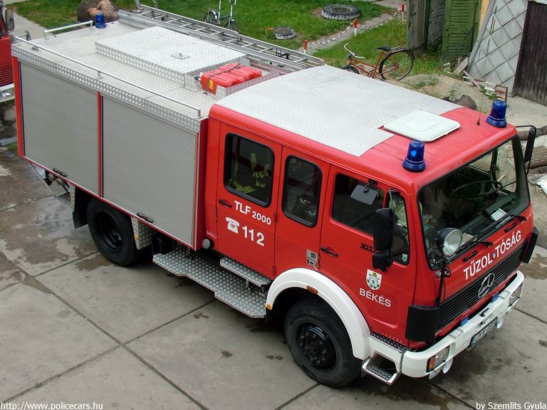 Mercedes 1017, Békési Önkéntes Tûzoltó Egyesület, fotó: Szemlits Gyula
Keywords: ÖTE tûzoltóautó JYX-885 hungarian Hungary fire firetruck magyar Magyarország tûzoltó tûzoltóság