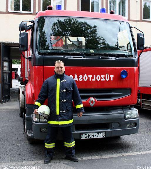 Renault, Tiszaújváros, Tûzoltó és Mûszaki Mentõ Kft., fotó: Bazsi
Keywords: tûzoltóautó létesítményi tûzoltóság