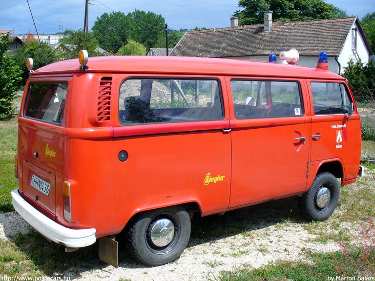 VW Transporter T2, Tabi Önkéntes Tûzoltóság, fotó: Márton Balázs
Keywords: tûzoltóautó ÖT magyar Magyarország tûzoltó tûzoltóság HHN-436 fire firetruck Hungary hungarian