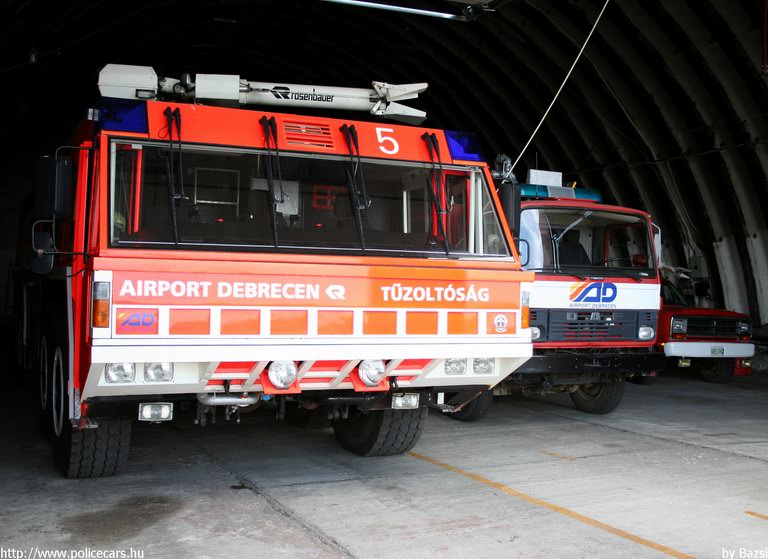 Rosenbauer Simba, Debrecen Airport, fotó: Bazsi
Keywords: tûzoltóautó létesítményi tûzoltóság