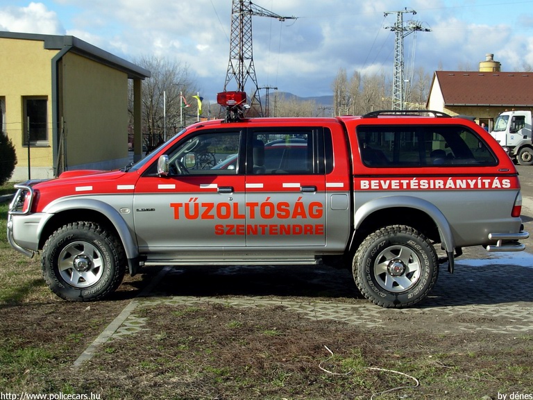 Mitsubishi L200, Hivatásos Önkormányzati Tûzoltóság Szentendre, fotó: dénes
Keywords: tûzoltóautó HÖT magyar Magyarország tûzoltó tûzoltóság IFK-715 fire firetruck Hungary hungarian