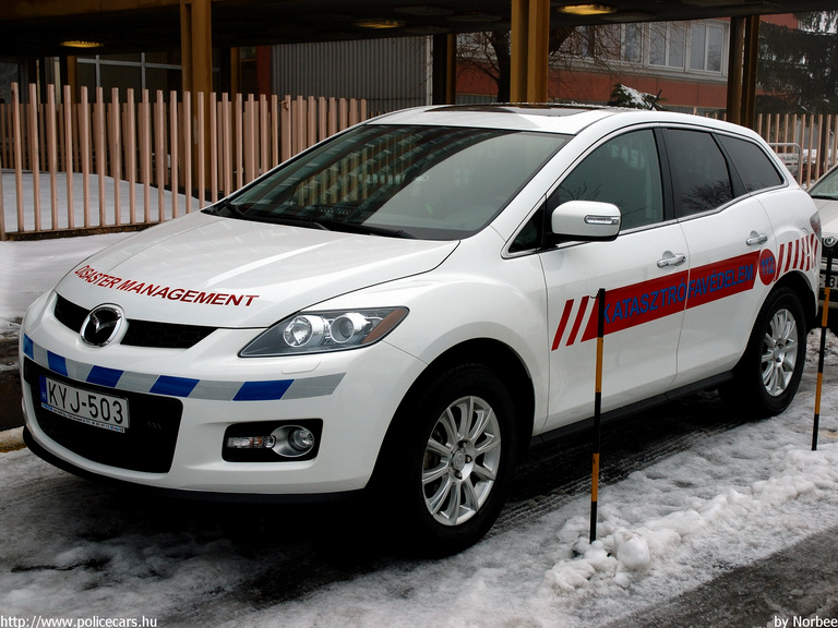 Mazda CX-7, Országos Katasztrófavédelmi Fõigazgatóság, fotó: Norbee
Keywords: tûzoltóautó katasztrófavédelem magyar Magyarország KYJ-503