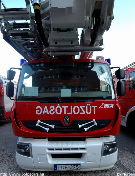 Renault, fotó: Norbee
Keywords: tûzoltóautó tûzoltó HÖT tûzoltóság magyar Magyarország LCF-375 fire firetruck Hungary hungarian