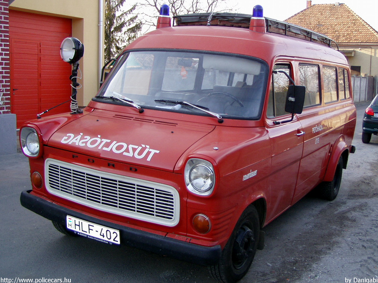 Ford Transit, Petõházi Önkéntes Tûzoltó Egyesület, fotó: Danigabi
Keywords: tûzoltóautó ÖTE tûzoltóság tûzoltó HLF-402 hungarian Hungary fire firetruck magyar Magyarország