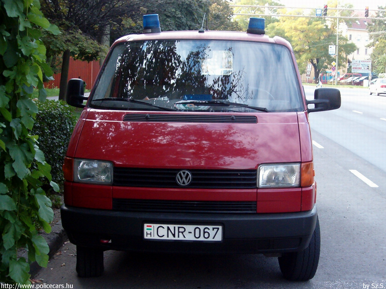 VW Transporter T4, Csongrád Megyei Katasztrófavédelmi Igazgatóság, fotó: Sz.S.
Keywords: tûzoltóautó katasztrófavédelem magyar Magyarország CNR-067
