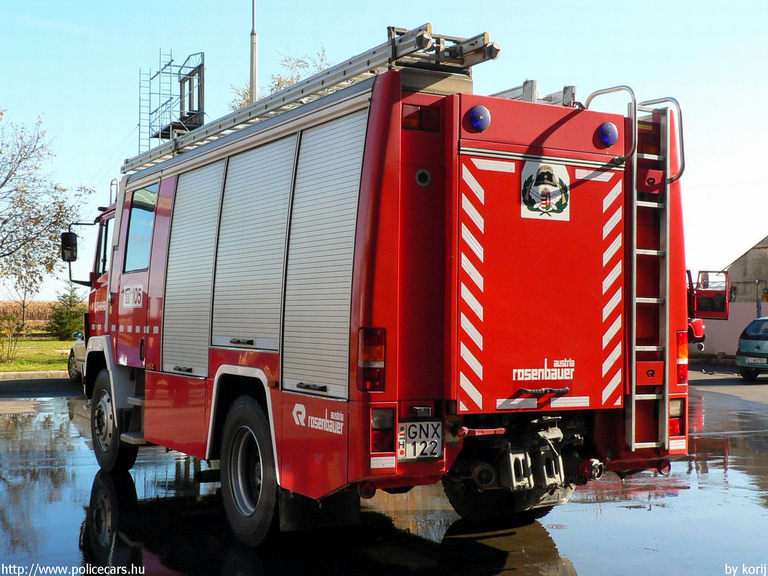 Mercedes 1124 Rosenbauer TLF 2000 AT, Kisvárdai Hivatásos Önkormányzati Tûzoltóság, fotó: korij
Keywords: tûzoltóautó tûzoltó HÖT tûzoltóság magyar Magyarország GNX-122 fire firetruck Hungary hungarian