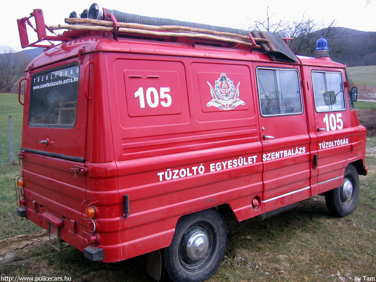 Zuk, [url=http://szentbalazsote.extra.hu/]Szentbalázsi Önkéntes Tûzoltó Egyesület[/url], fotó: Tam
Keywords: tûzoltóautó ÖTE tûzoltóság tûzoltó CCS-687 hungarian Hungary fire firetruck magyar Magyarország